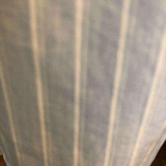 Frame Striped V-Back Button-down Blouse - Picture 8 of 9